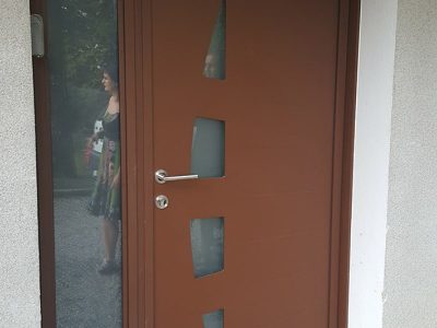 20160912_182742-copy-900x600-1