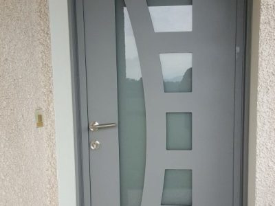 20160927_120059-900x600-1